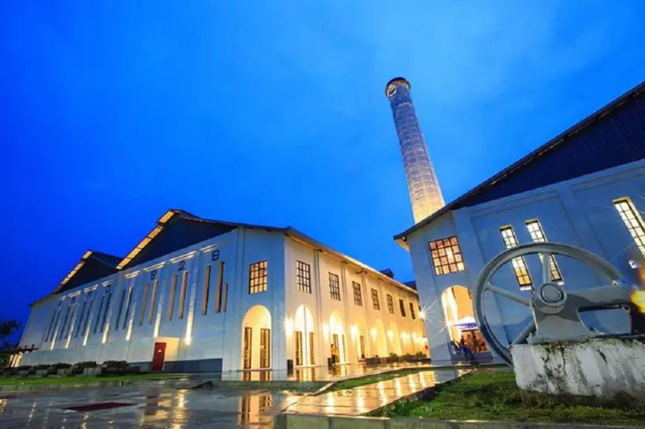 EXPLORING SOLO UNIQUE PHOTO SPOTS